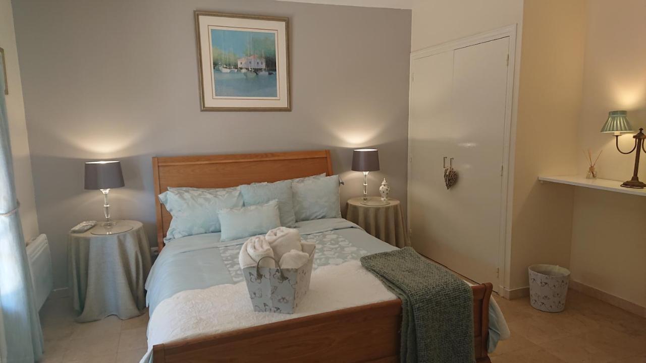 La Villa Blanc (Adults Only) Conques-sur-Orbiel Buitenkant foto